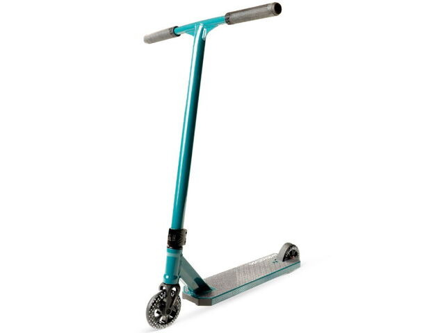 Madd Viral Kaos Pro Series Scooter click to zoom image